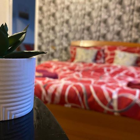 A&S Apartament'S Daire Yaş Dış mekan fotoğraf