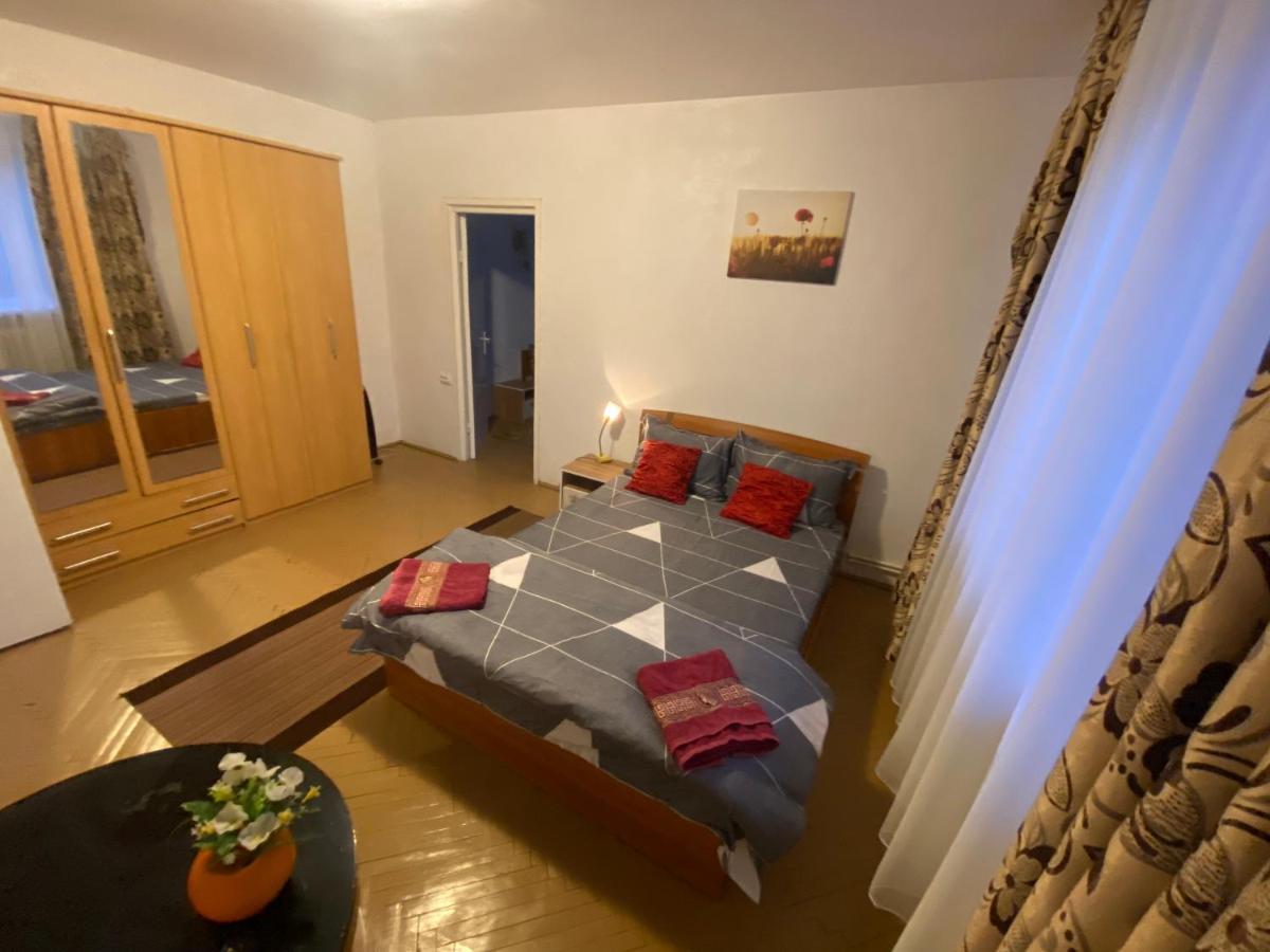 A&S Apartament'S Daire Yaş Dış mekan fotoğraf